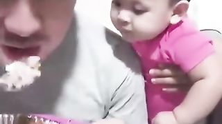Baby mau makan