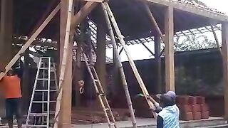 Rumah unik