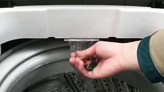Laundry fragrance gel beads