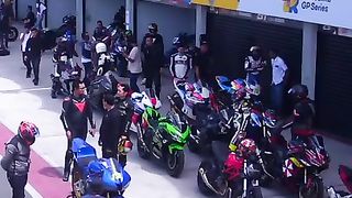 kegiatan one3 motoshop track day di sirkuit Mandalika