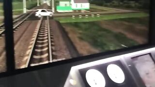 ЧТО ДЕЛАТЬ МАШИНИСТУ ЕСЛИ НА ПЕРЕЕЗДЕ ЗАСТРЯЛ АВТОМОБИЛЬ?!
