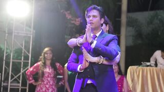So beautiful couple dance