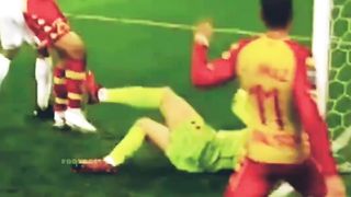 When the goalkeeper is better than Spider-Man ????