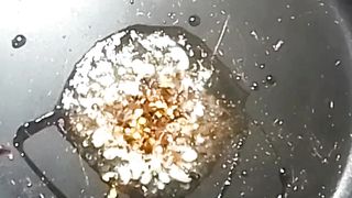 Viral Alio-E-Oglio Maggi