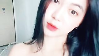 Senyumin aja ????????