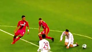 James Rodriguez Freekick
