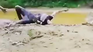 Penetrating To The Center Of The Earth