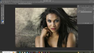 Create a picture frame mockup in photoshop