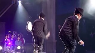 Michael Jackson - Smooth Criminal - Live HIStory Tour Munich 1997 HD.