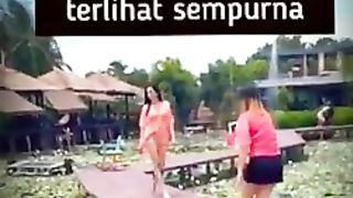 Artis cantik viral