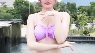 Asian girl dance
