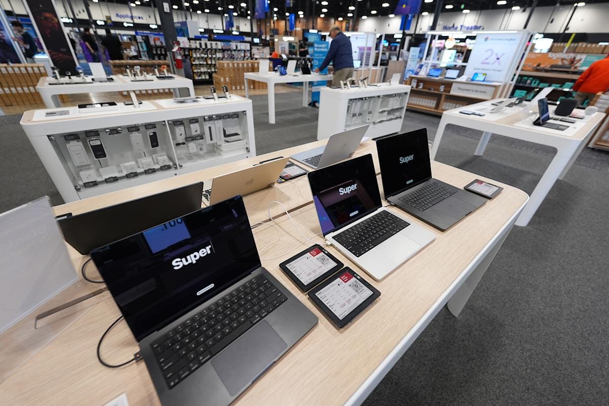 IDC warns memory shift to AI datacenters could cut PC shipments by up to 8.9% in 2026 — S.yimg.com