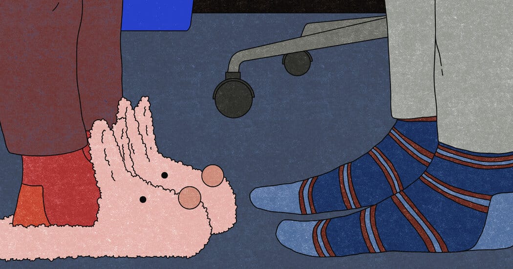 Start-ups Embrace No‑Shoes Office Culture, From Rugs to Branded Slides — Static01.nyt.com