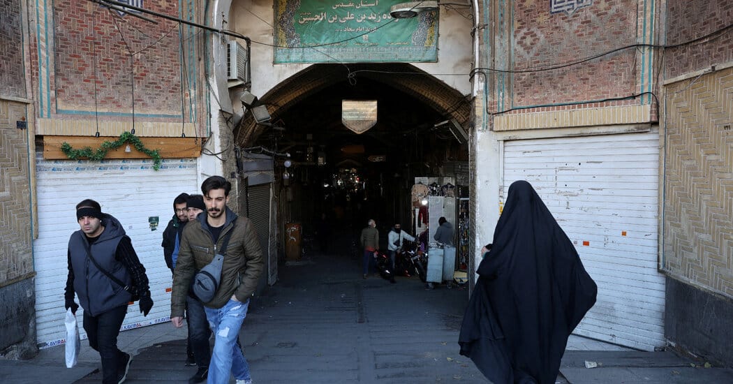 Widespread Protests Grip Iran as Inflation and Currency Collapse Deepen Economic Strain — Static01.nyt.com