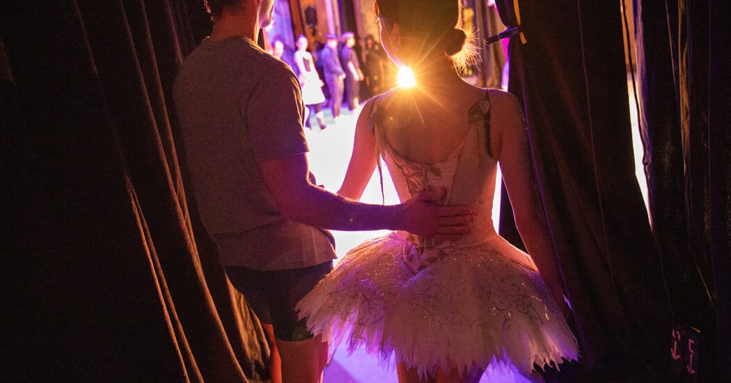 Ballet Jörgen’s stolen Nutcracker sets recovered before Ontario performance — Static01.nyt.com