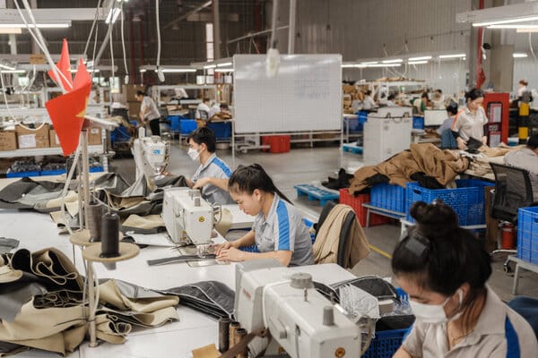 Analysts say global economy faces deeper uncertainty amid trade reordering — Static01.nyt.com