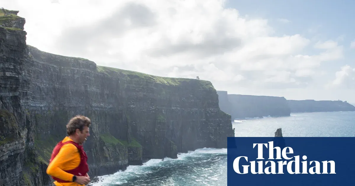 Adharanand Finn ran 1,400 miles around Ireland in just under 10 weeks — I.guim.co.uk