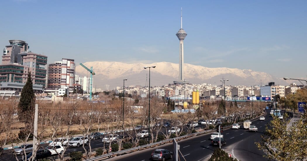 Iran orders shutdown in most provinces as protests over economy spread — Static01.nyt.com