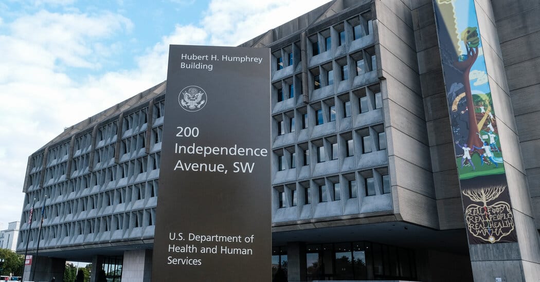 Trump administration to freeze $10 billion in aid to five Democratic states — Static01.nyt.com