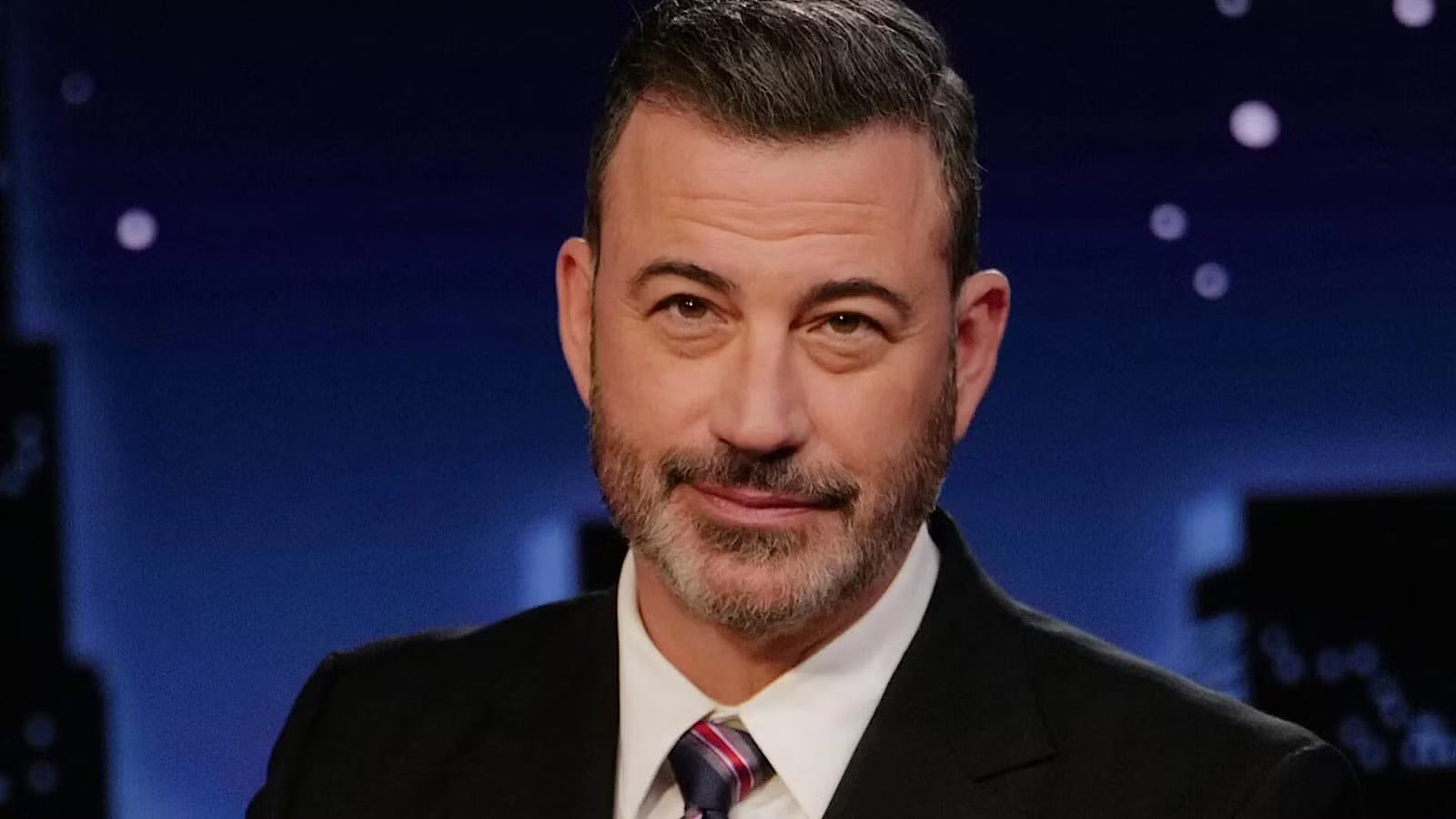 Jimmy Kimmel thanks Donald Trump in Critics Choice Awards acceptance speech — Static0.moviewebimages.com