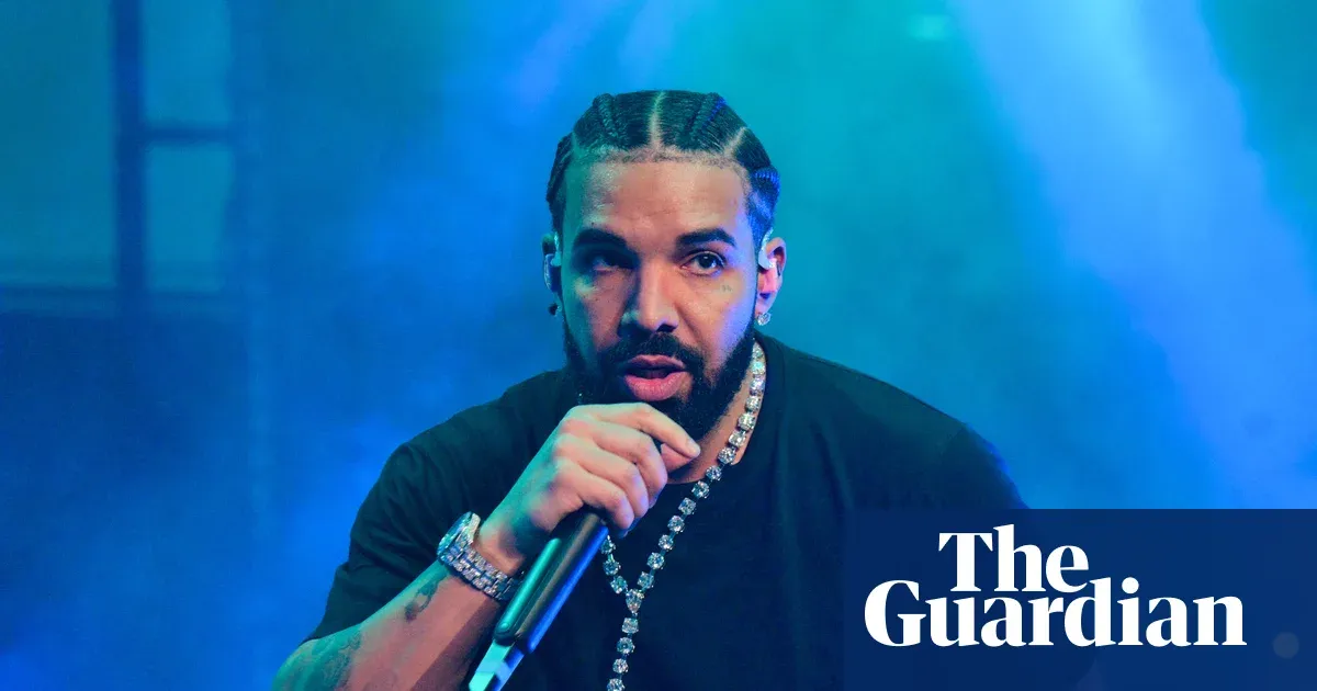 Drake and Adin Ross accused of using online casino funds to buy automated streams — I.guim.co.uk
