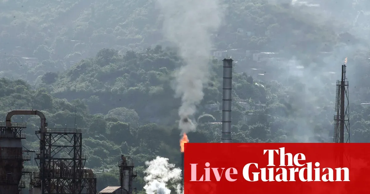 Trump says Venezuela will turn over $2bn of crude; White House signals options on Greenland — I.guim.co.uk