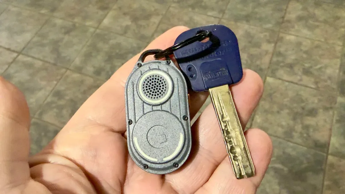 Rolling Square unveils AirNotch Pro Dual tracker for Android and iOS users — Zdnet.com