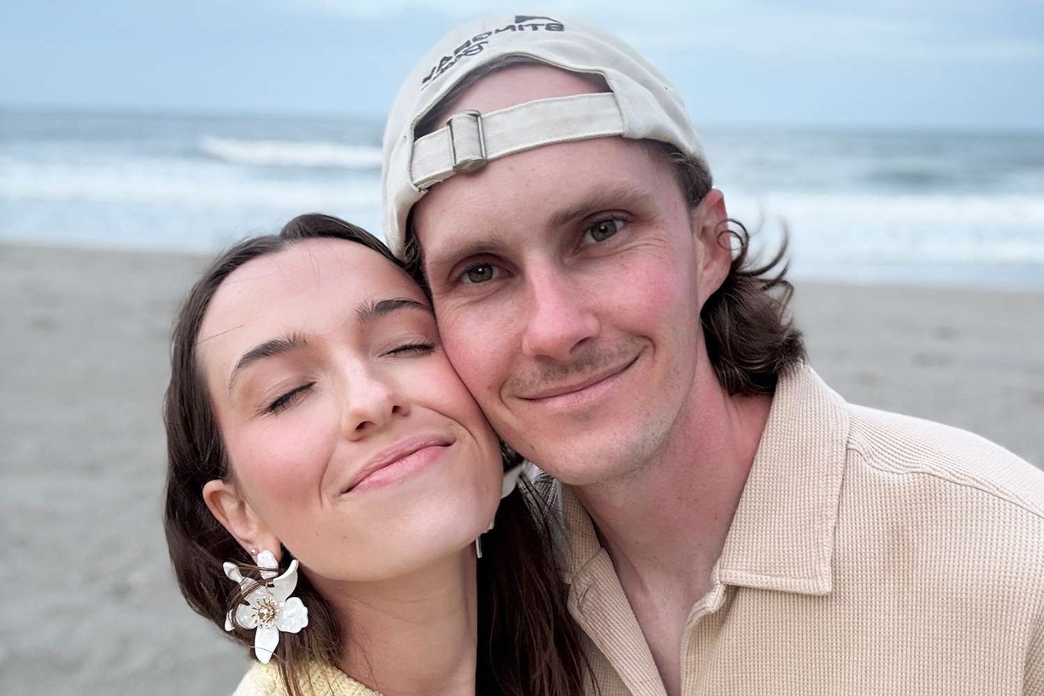 Woman stayed with fiancé after he cheated less than four months before their wedding — People.com