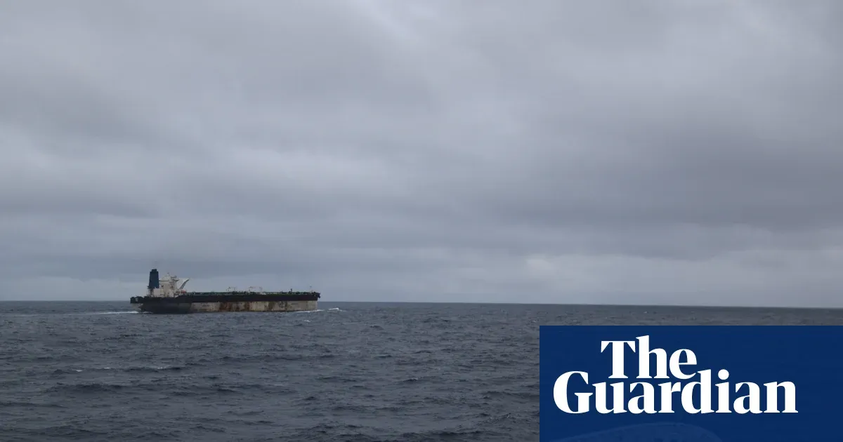 Britain says it supported US seizure of Russian‑flagged tanker — I.guim.co.uk