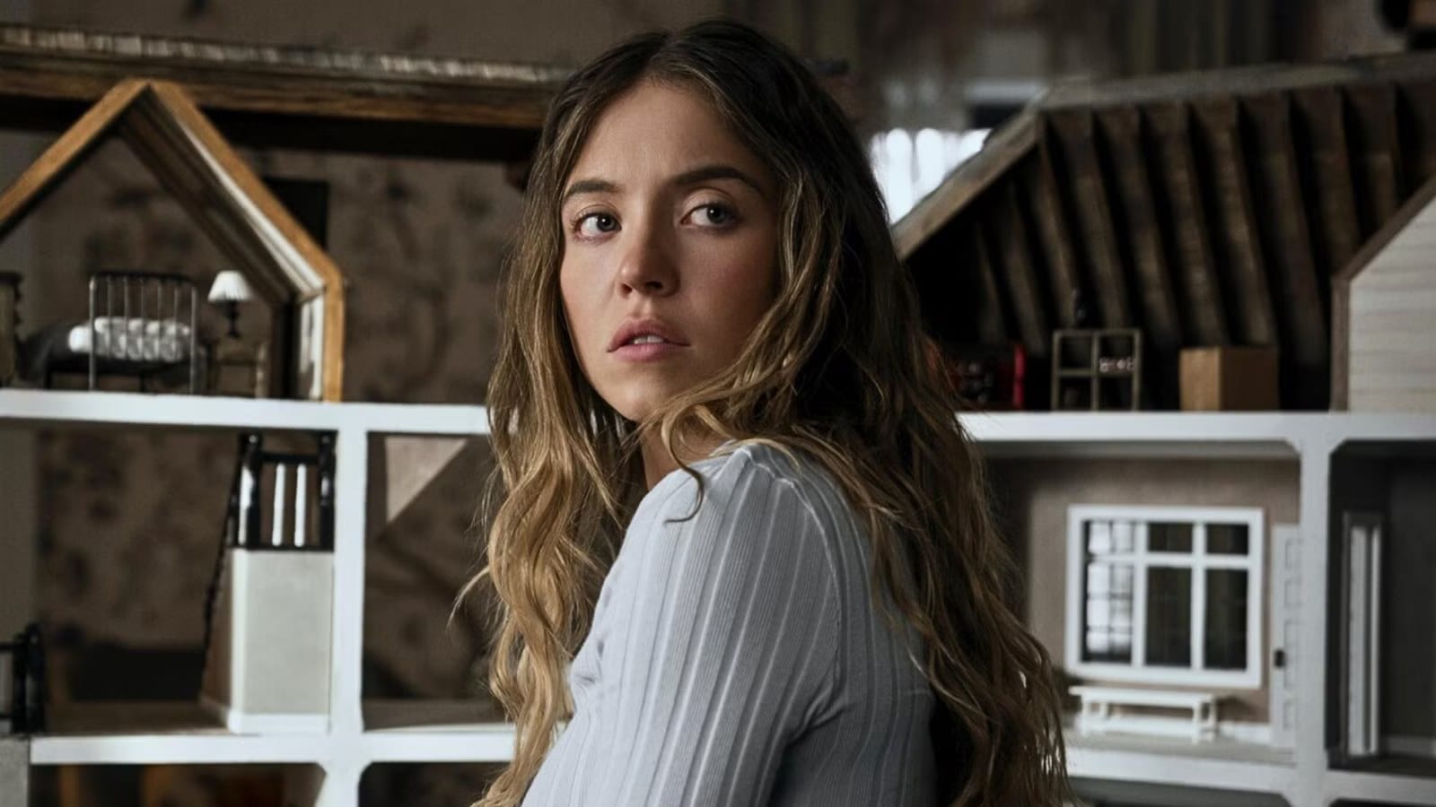 Lionsgate Orders Sequel to Sydney Sweeney's The Housemaid After $100M Run — Static0.moviewebimages.com