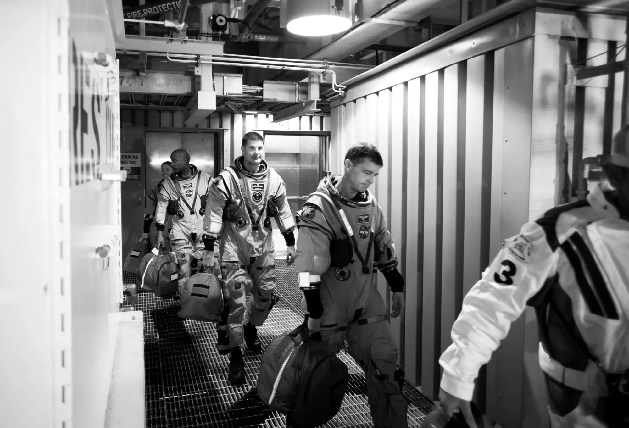 Artemis II crew rehearses Orion boarding during countdown test at Kennedy — Nasa.gov