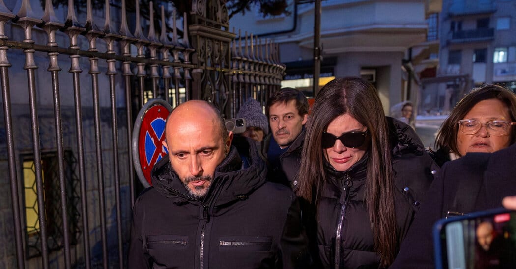 Swiss Prosecutor Seeks Detention of Owner After Crans-Montana Bar Fire — Static01.nyt.com