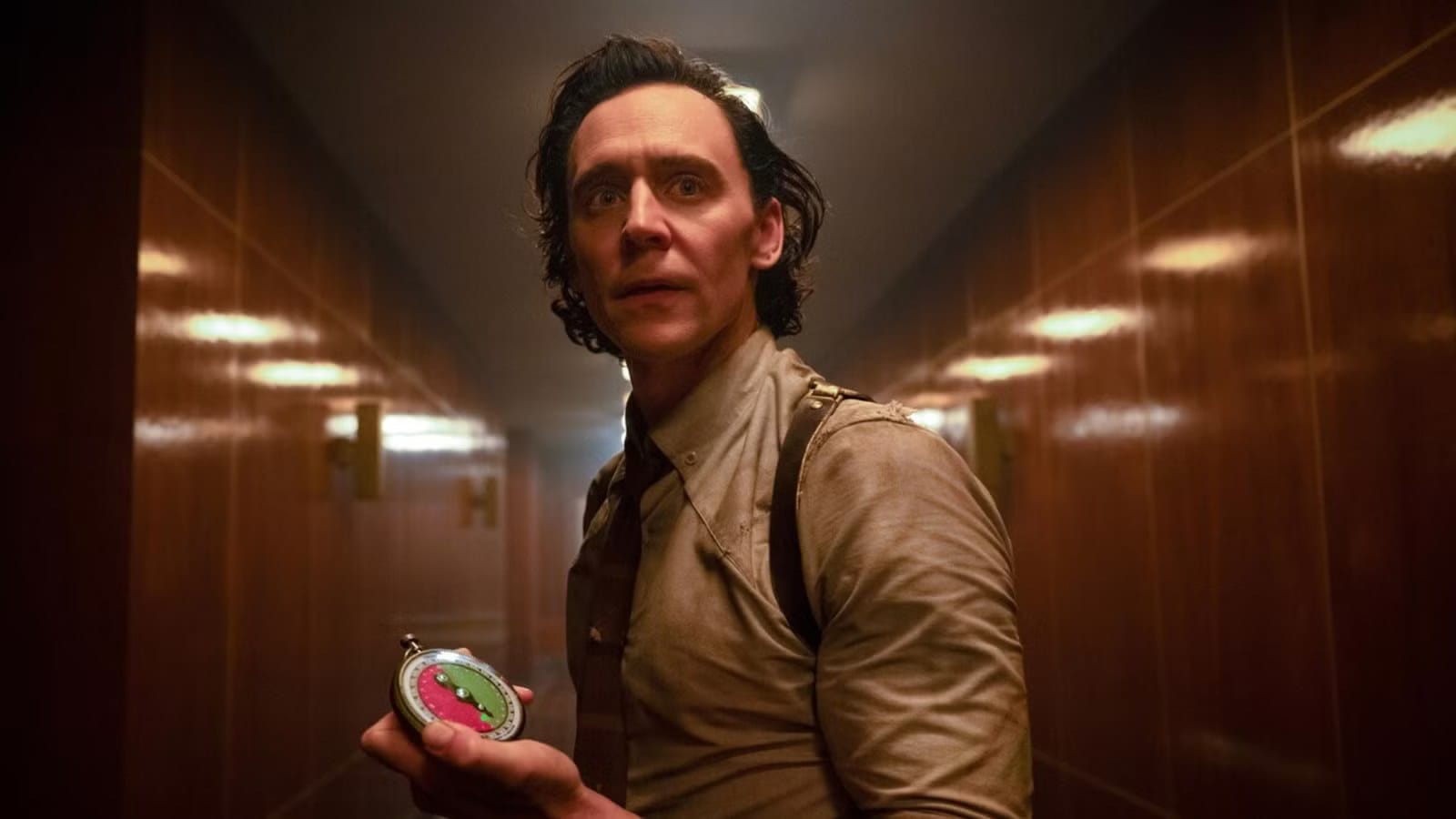 Tom Hiddleston says Tim Burton’s Batman inspired his Loki — Static0.moviewebimages.com