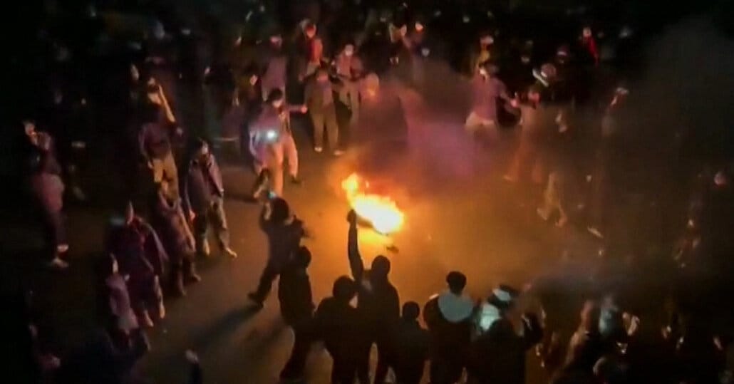 Nationwide antigovernment protests in Iran enter third night amid rising death reports — Static01.nyt.com