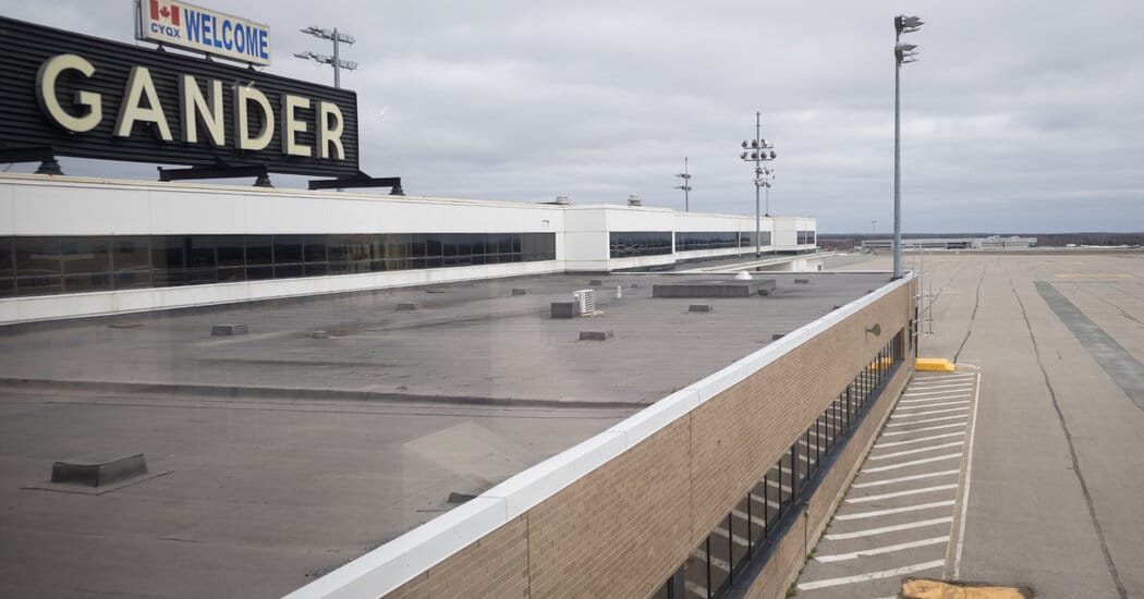 Gander residents drive stranded air travelers to hotels after diversions — Static01.nyt.com