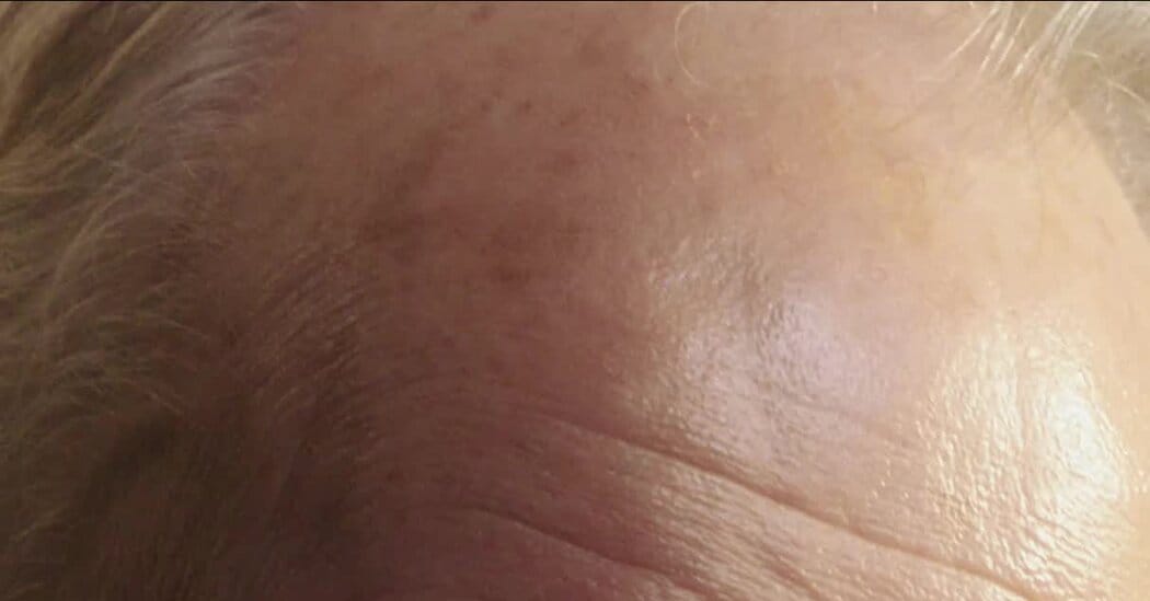 Backstage portraits of Golden Globe winners at the Beverly Hilton — Static01.nyt.com