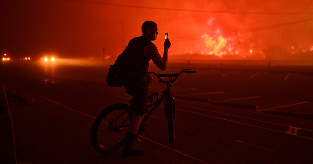 Wildfires, heat waves, storms and floods struck the globe in 2025 — Static01.nyt.com