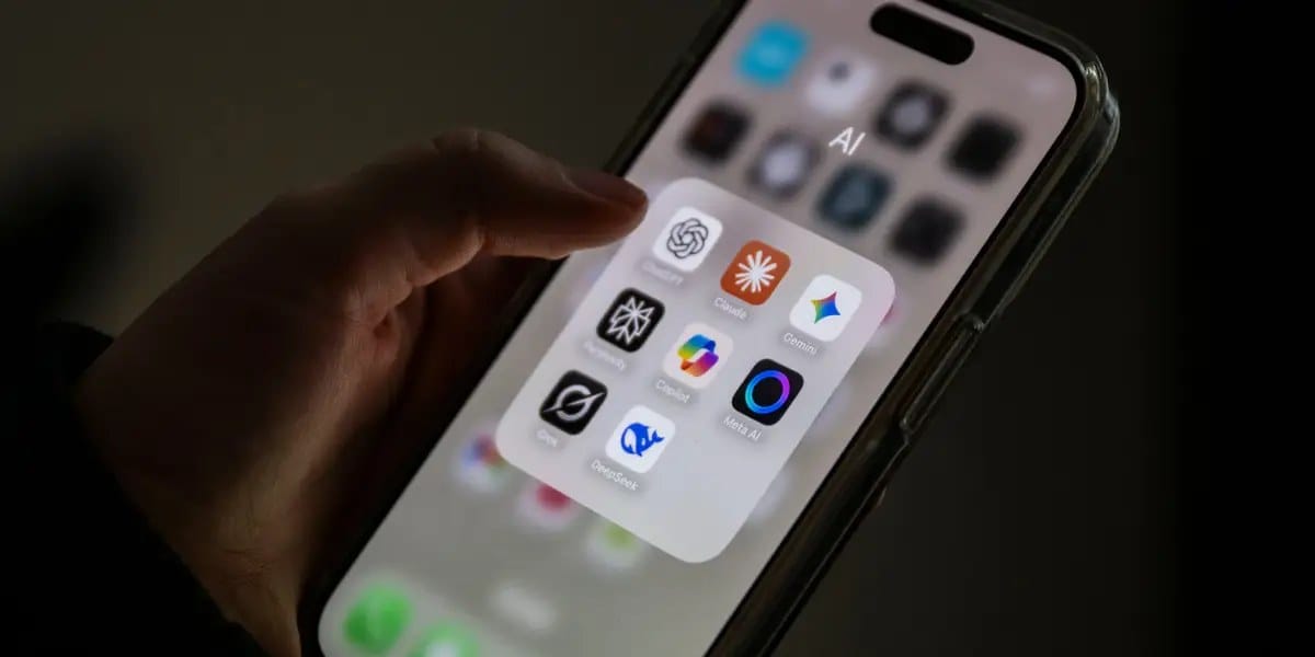 Walmart AI chief says Google Gemini enables more seamless agentic shopping than ChatGPT — I.insider.com