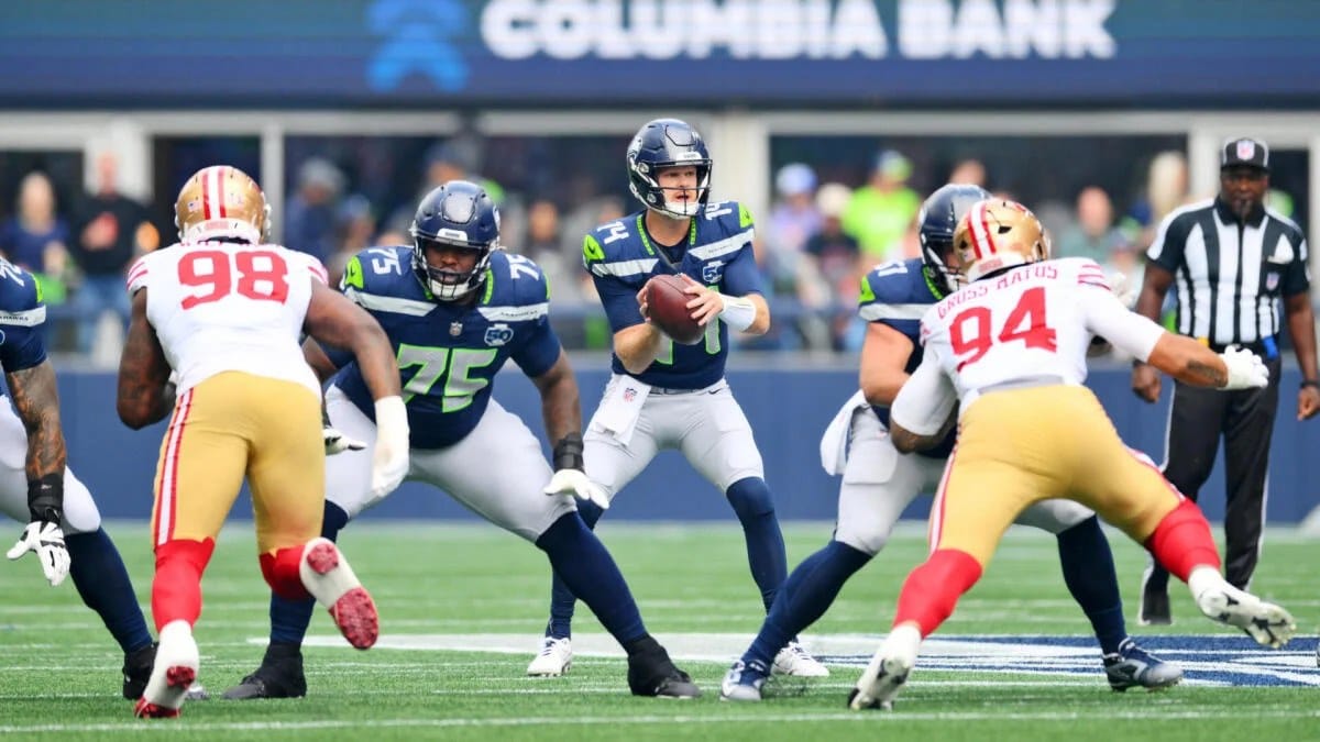 Seahawks favored at home over 49ers in NFC Divisional Round — Sportshub.cbsistatic.com
