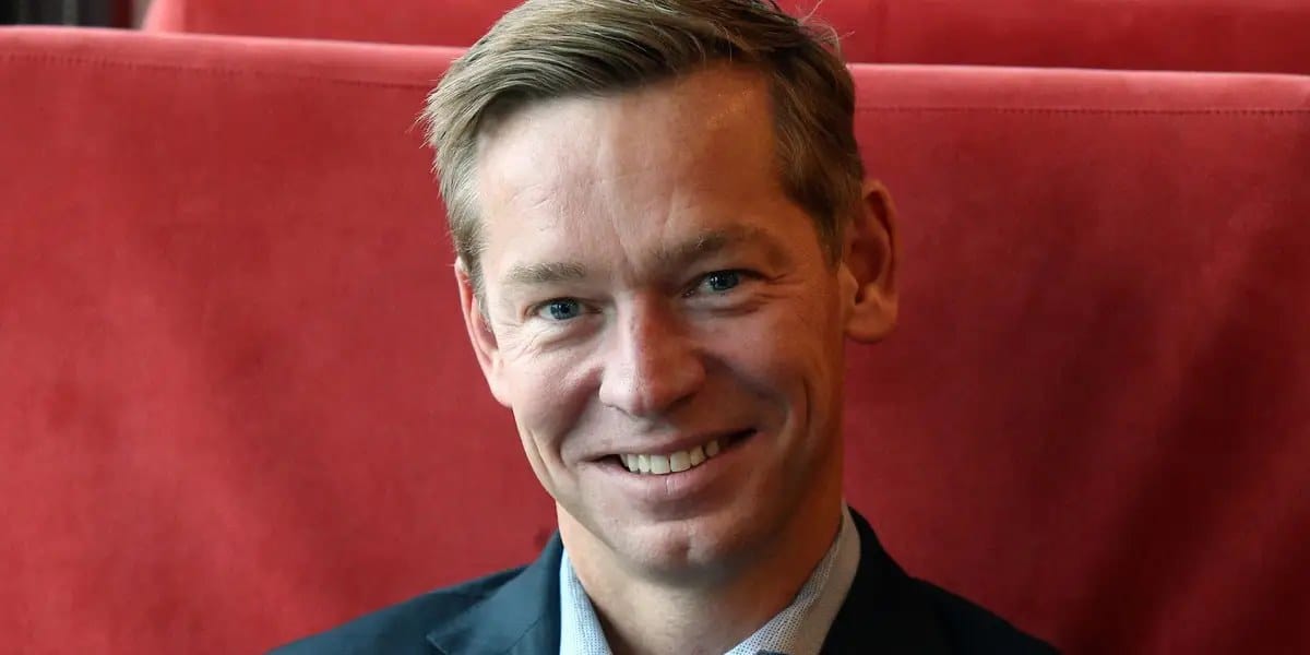 McDonald’s CEO names fiber, sweet‑and‑spicy flavors, and drinks as 2026 trends — I.insider.com