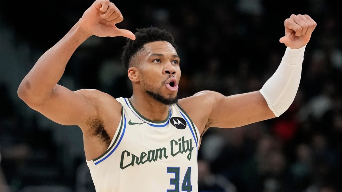 Giannis boos mark as Bucks suffer 33-point home loss to Timberwolves — Sportshub.cbsistatic.com