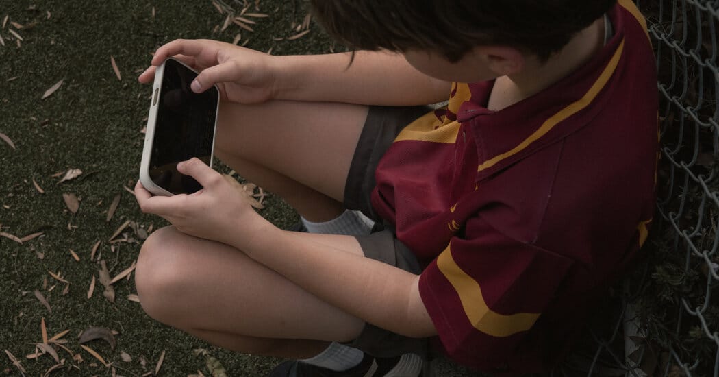 Australia deactivates nearly five million teen social accounts under new ban — Static01.nyt.com