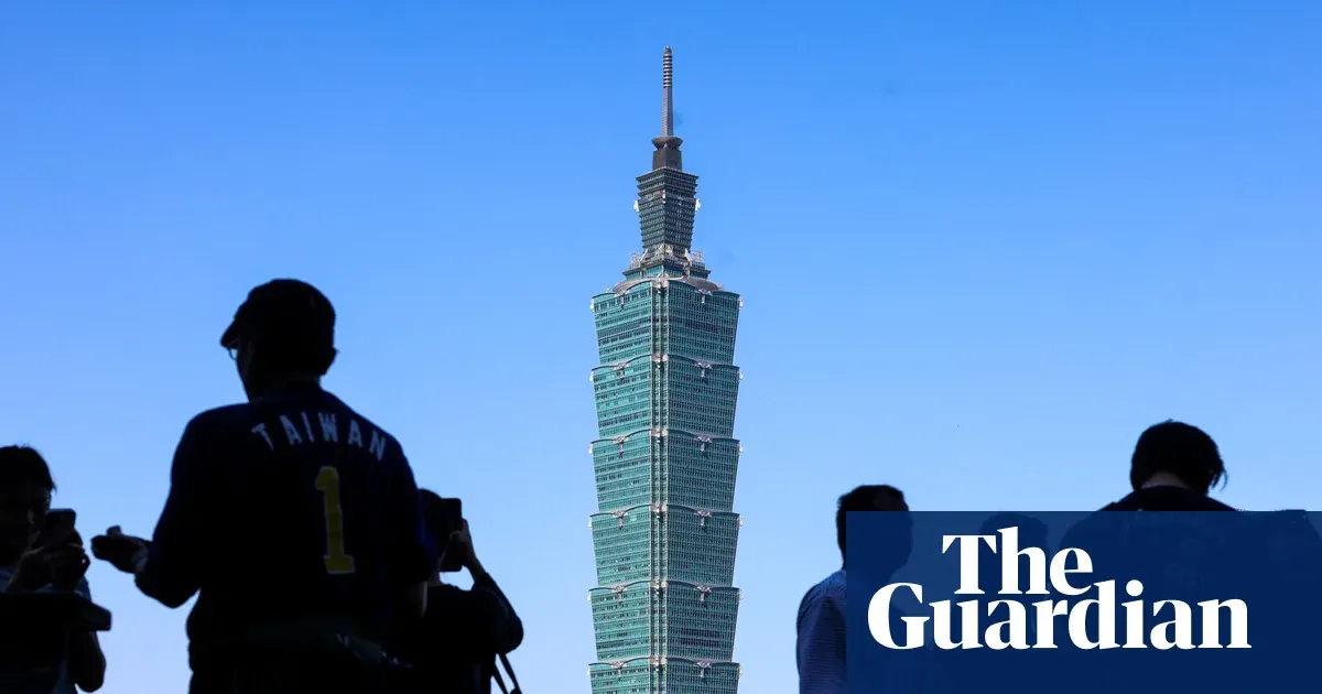 US and Taiwan agree to cut tariffs and secure at least $250bn in chip investment — I.guim.co.uk