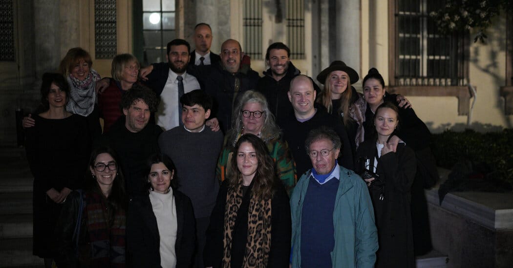 Lesbos court acquits 24 volunteers, including Sara Mardini, of migrant-smuggling charges — Static01.nyt.com