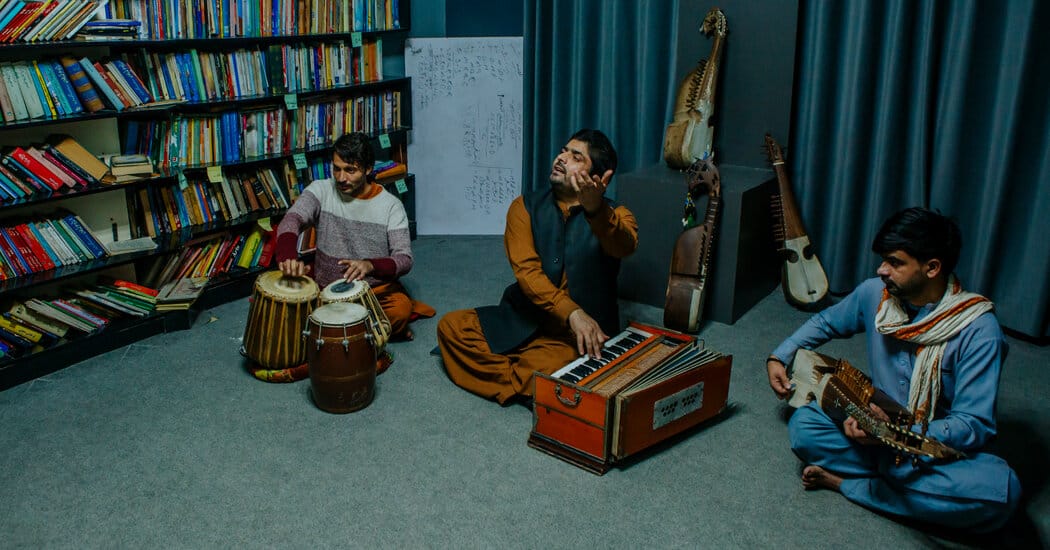 Pakistani deportations threaten Peshawar’s community of exiled Afghan musicians — Static01.nyt.com