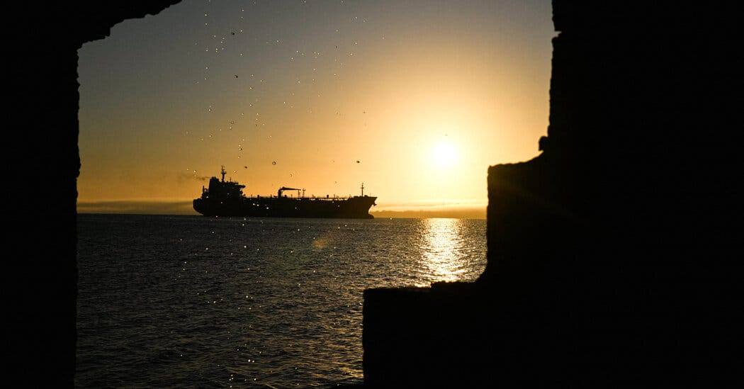 Trump halts Venezuelan oil shipments to Cuba; experts warn of severe shortages — Static01.nyt.com