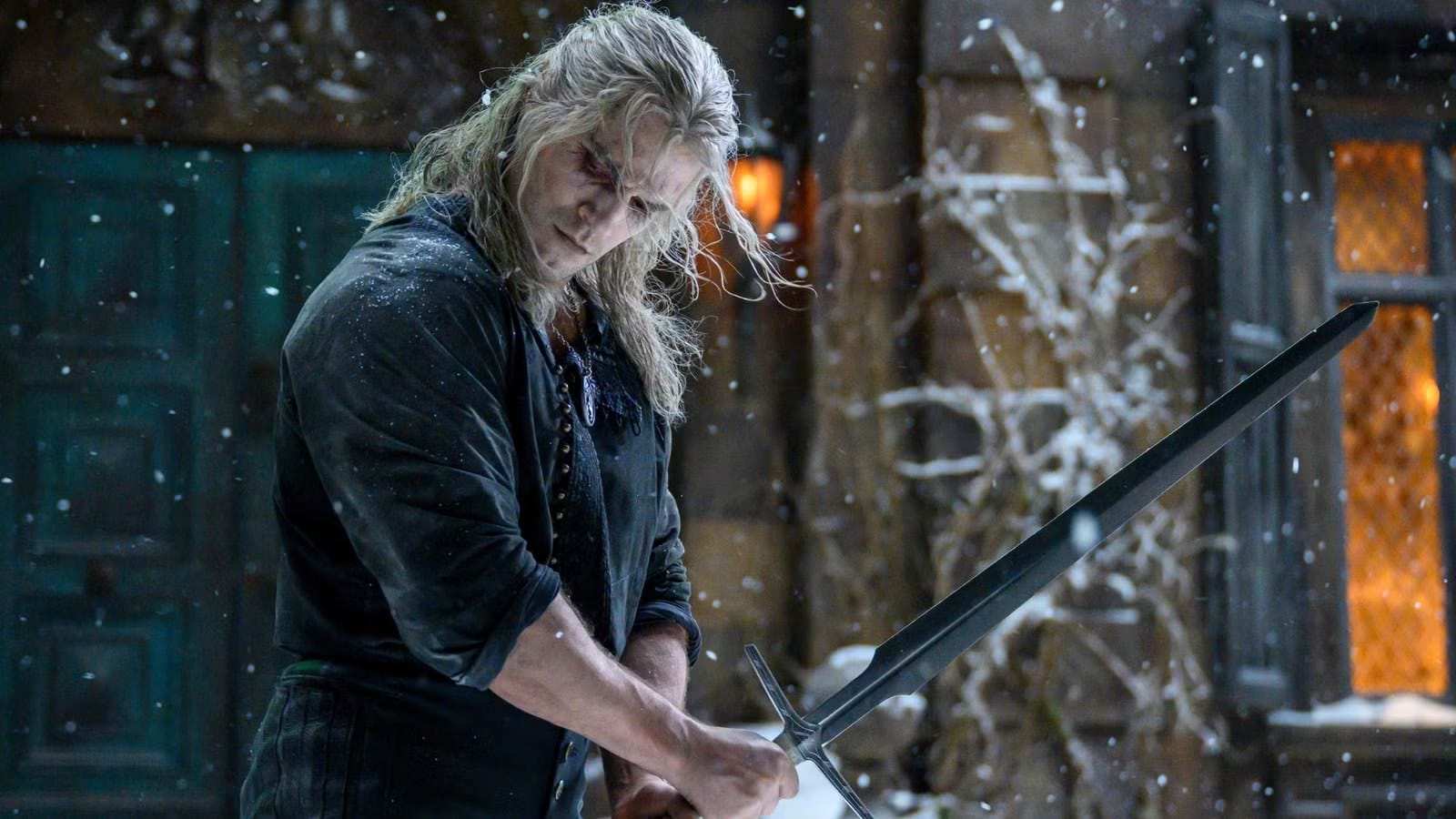 Henry Cavill to Star in and Executive Produce Warhammer 40K Series for Amazon — Static0.moviewebimages.com