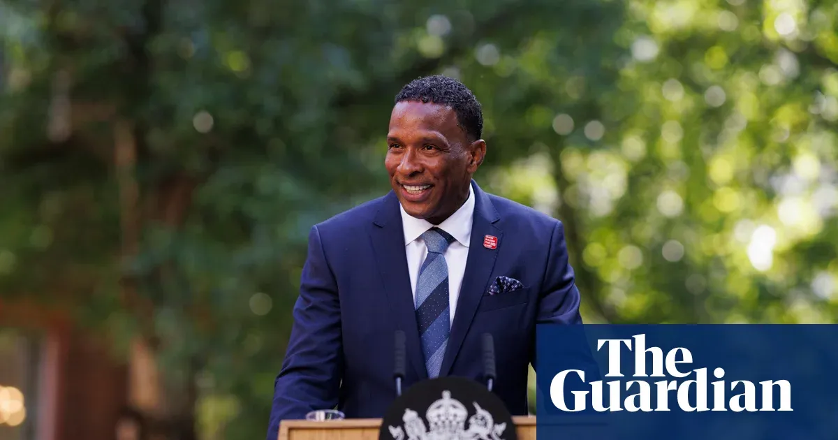 Shaka Hislop reflects on 30 years of Show Racism the Red Card — I.guim.co.uk