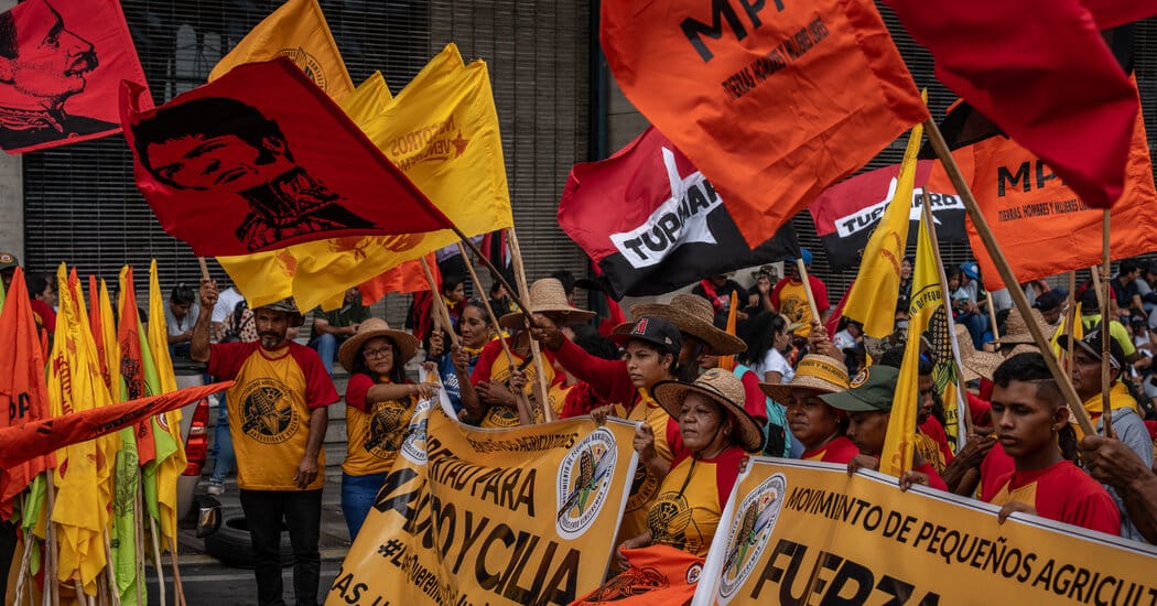 Chavistas divided as Venezuela’s interim government forges ties with U.S. — Static01.nyt.com