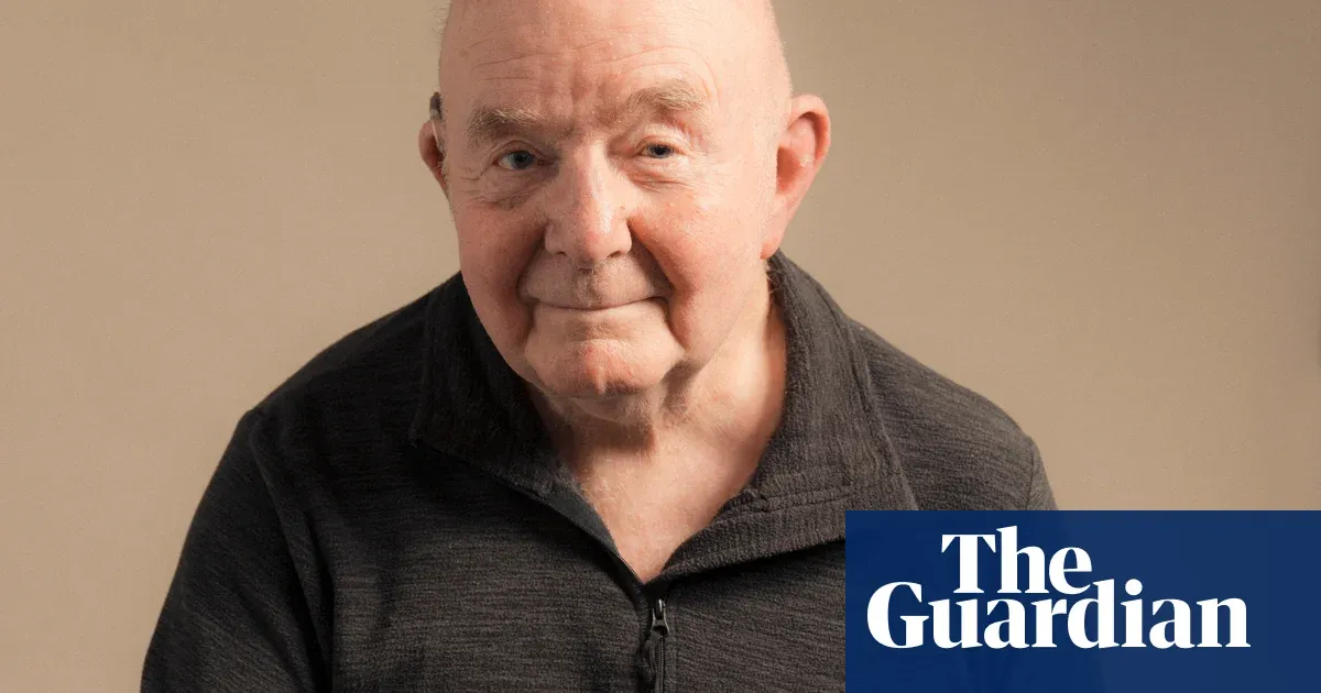 Harold Price relearns to walk after breaking his neck — I.guim.co.uk